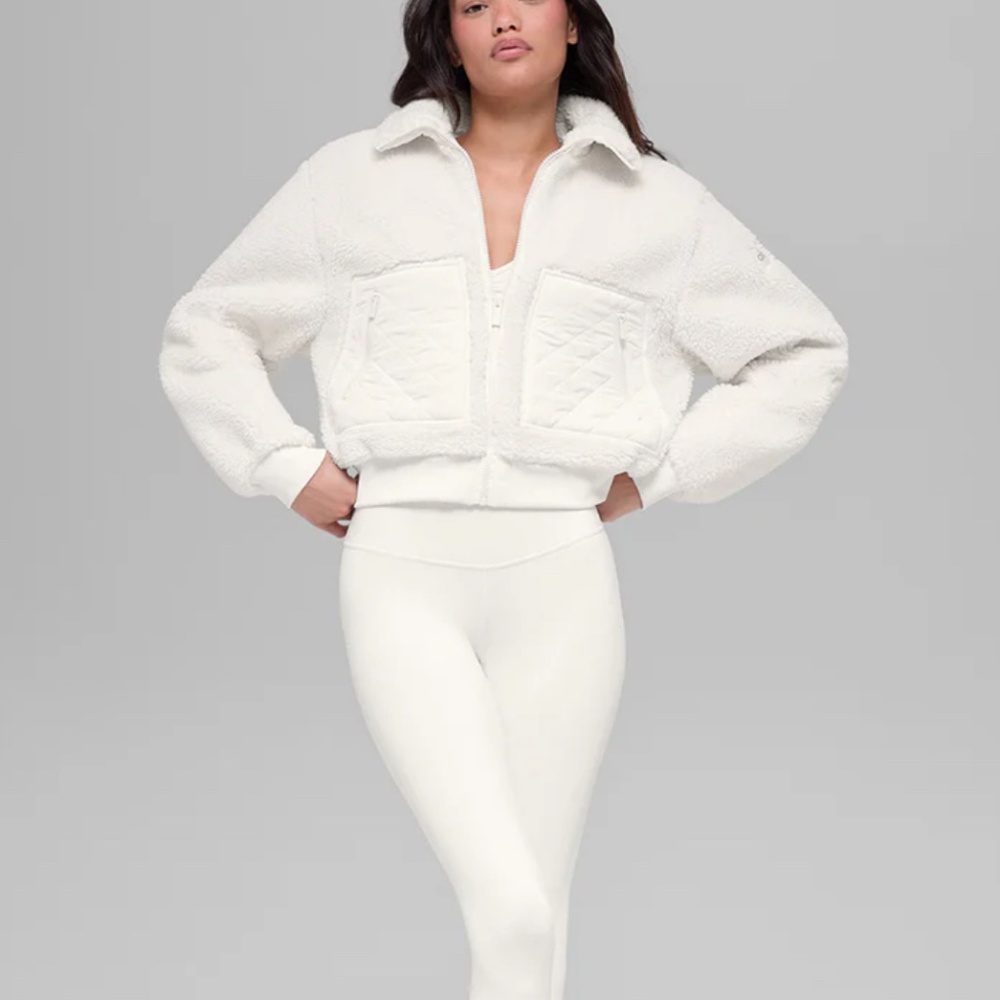 Alo - Sherpa Edge Bomber - Size Large - Ivory